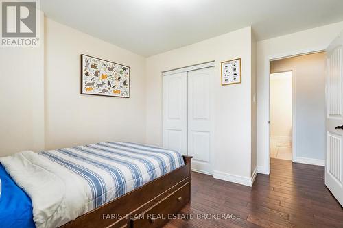 201 Christopher Street, Clearview, ON - Indoor Photo Showing Bedroom