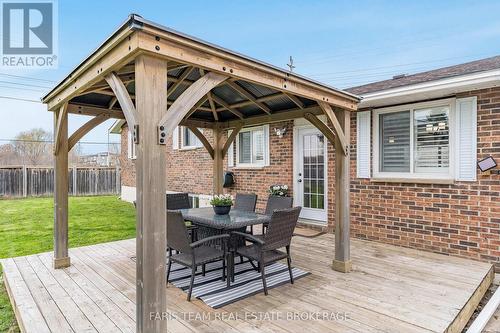 201 Christopher Street, Clearview, ON - Outdoor With Deck Patio Veranda