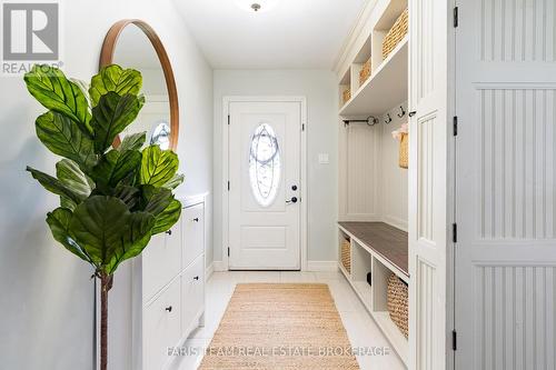 201 Christopher Street, Clearview, ON - Indoor Photo Showing Other Room