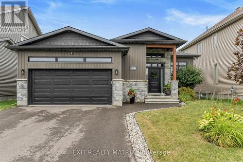 482 CENTRAL PARK BOULEVARD  Russell, ON K4R 0C7