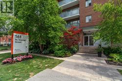 608 - 161 ST. GEORGE STREET Toronto, ON M5R 2M3