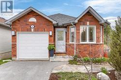 26 STONEBRIDGE COURT Peterborough (Otonabee Ward 1), ON K9K 2N5