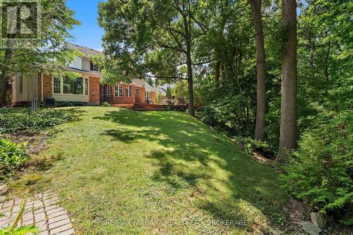 3908 Carolynn Court, Lincoln (Lincoln-Jordan/Vineland), ON - Outdoor