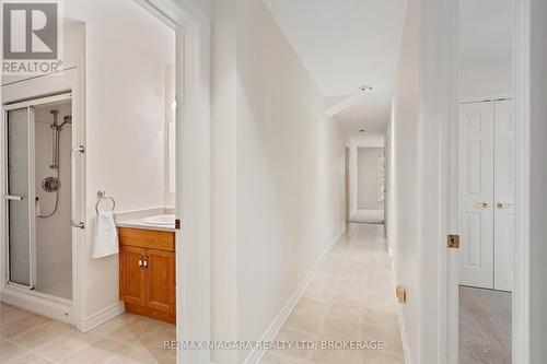 3908 Carolynn Court, Lincoln (Lincoln-Jordan/Vineland), ON - Indoor