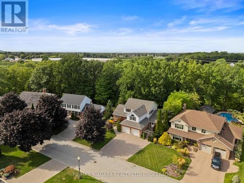 3908 Carolynn Court, Lincoln (Lincoln-Jordan/Vineland), ON - Outdoor With View