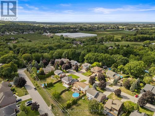 3908 Carolynn Court, Lincoln (Lincoln-Jordan/Vineland), ON - Outdoor With View