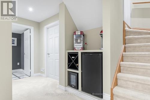 3467 Eglinton Avenue W, Mississauga, ON - Indoor Photo Showing Other Room