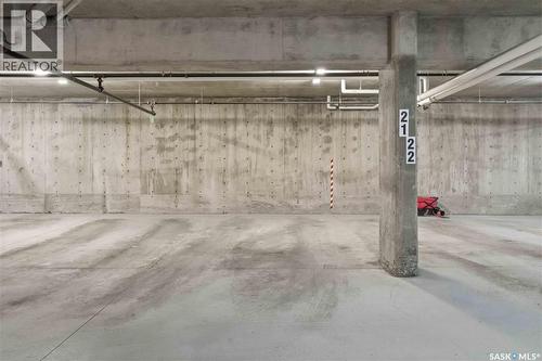 204 227 Pinehouse Drive, Saskatoon, SK - Indoor Photo Showing Garage