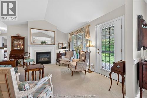36 Henry O'Way ..., Chatham, ON - Indoor Photo Showing Living Room With Fireplace