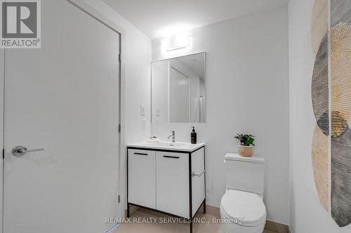 505 - 385 Winston Road, Grimsby, ON - Indoor Photo Showing Bathroom