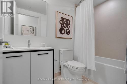 505 - 385 Winston Road, Grimsby, ON - Indoor Photo Showing Bathroom