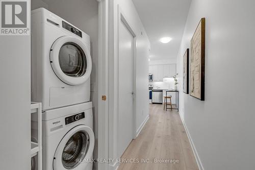 505 - 385 Winston Road, Grimsby, ON - Indoor Photo Showing Laundry Room