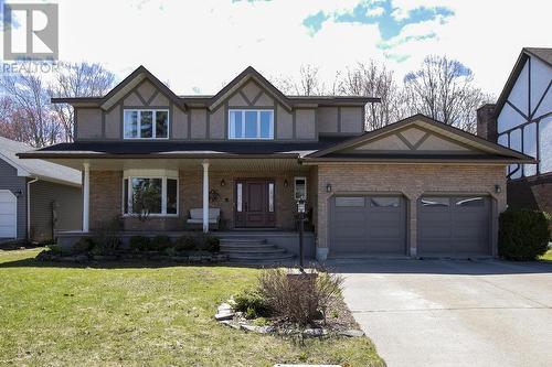 97 Greenview LN  Sault Ste. Marie, ON P6A 6K8