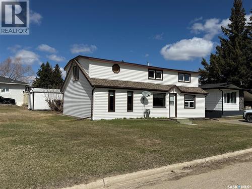117 3Rd Avenue Nw, Watson, SK - Outdoor