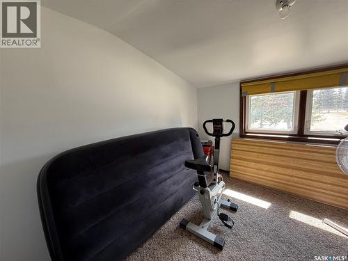 117 3Rd Avenue Nw, Watson, SK - Indoor Photo Showing Gym Room