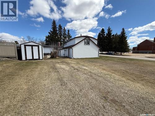 117 3Rd Avenue Nw, Watson, SK - Outdoor