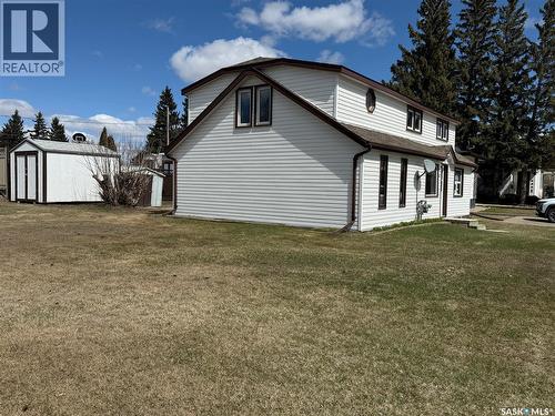 117 3Rd Avenue Nw, Watson, SK - Outdoor