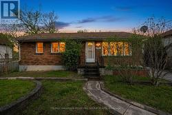 104 HENRY STREET Barrie, ON L4N 1C8