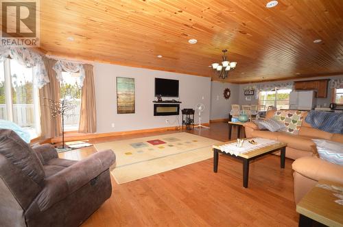 5B Country Lane, Brigus Junction, NL - Indoor Photo Showing Living Room