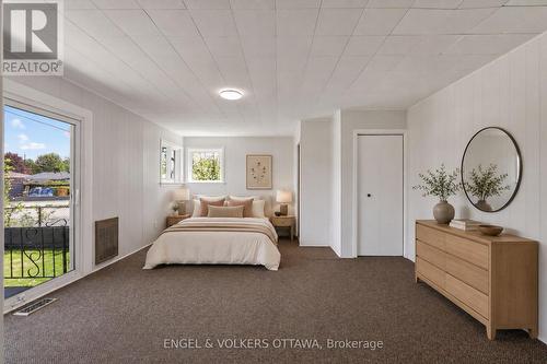 Photo has been virtually staged - 989 Connaught Avenue, Ottawa, ON - Indoor Photo Showing Bedroom