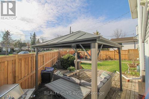 727 Chesterfield Avenue, Peterborough (Northcrest Ward 5), ON - Outdoor