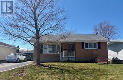 17 Cartier ST Sault Ste. Marie, ON P6B 3K1
