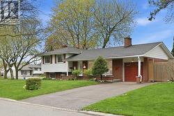 5187 CAROUSEL COURT  Burlington, ON L7L 3W7