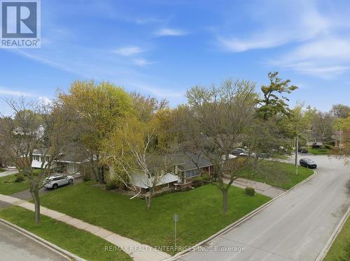 5187 Carousel Court, Burlington, ON - Outdoor With View