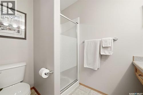 7211 Maple View Crescent, Regina, SK - Indoor Photo Showing Bathroom