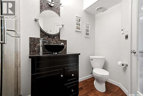 7211 Maple View Crescent, Regina, SK - Indoor Photo Showing Bathroom