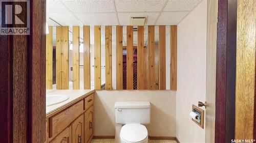 10 Chase Crescent, Regina, SK - Indoor Photo Showing Bathroom