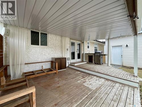 10 Chase Crescent, Regina, SK - Outdoor With Deck Patio Veranda With Exterior