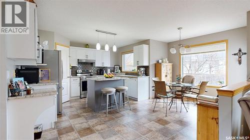 11172 Wascana Meadows, Regina, SK - Indoor