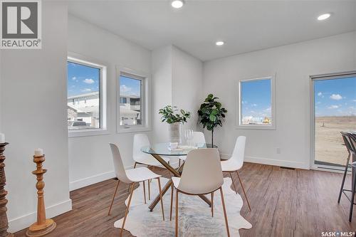 101 Emma Crescent, Martensville, SK - Indoor Photo Showing Dining Room