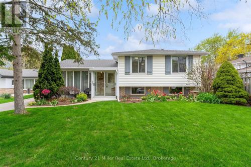 534 ELWOOD ROAD  Burlington (Roseland), ON L7N 3C7