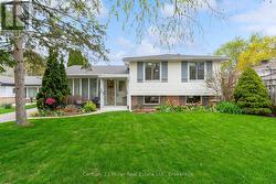 534 ELWOOD ROAD  Burlington (Roseland), ON L7N 3C7
