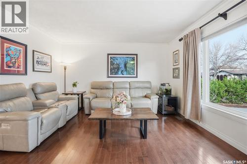 119 Pappas Crescent, Regina, SK - Indoor Photo Showing Living Room