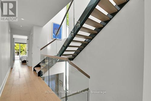 353 Winston Avenue, Ottawa, ON - Indoor Photo Showing Other Room