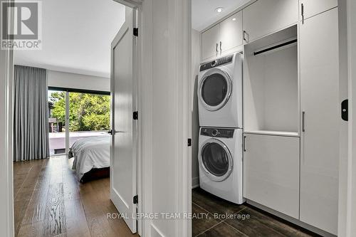 353 Winston Avenue, Ottawa, ON - Indoor Photo Showing Laundry Room