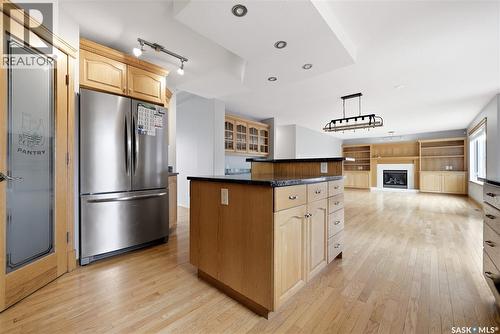 9382 Wascana Mews, Regina, SK - Indoor Photo Showing Kitchen