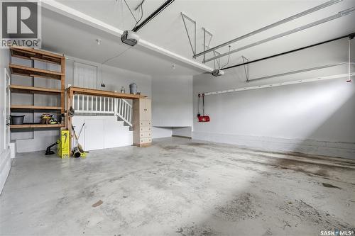 9382 Wascana Mews, Regina, SK - Indoor Photo Showing Garage