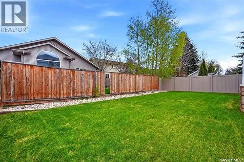9382 Wascana Mews, Regina, SK - Outdoor
