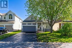 80 BLACK BEAR WAY Ottawa, ON K2S 2G6
