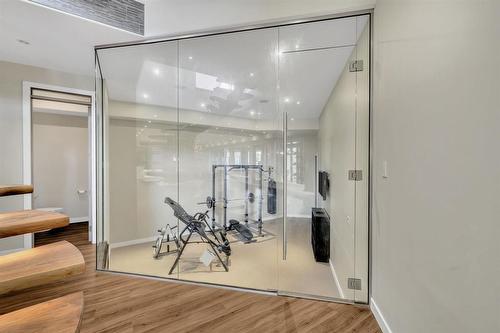 1421 Loudoun Road, Winnipeg, MB - Indoor