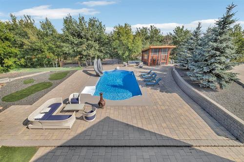 1421 Loudoun Road, Winnipeg, MB - Outdoor With In Ground Pool