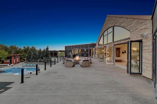 1421 Loudoun Road, Winnipeg, MB - Outdoor With In Ground Pool