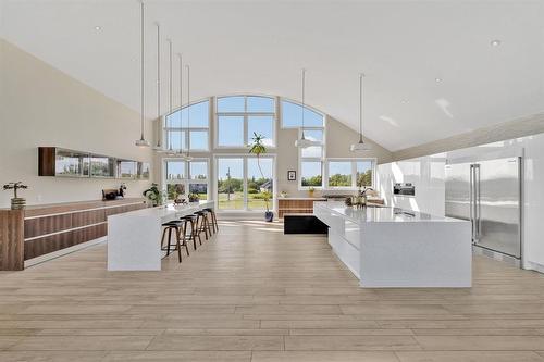 1421 Loudoun Road, Winnipeg, MB - Indoor