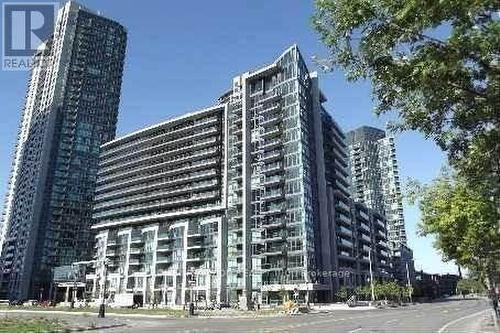 1258 - 209 FORT YORK BOULEVARD  Toronto, ON M5V 4A1