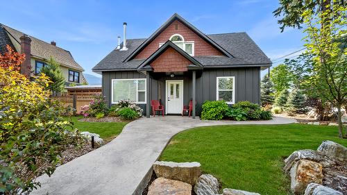 98 2Nd Avenue, Nakusp, BC - Outdoor