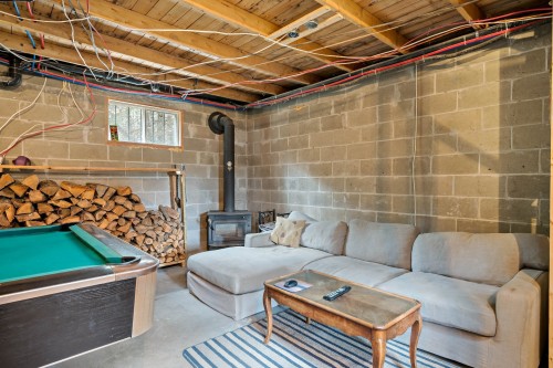 Salon - 1078 Ch. Du Lac-Chaud, La Macaza, QC - Indoor Photo Showing Basement